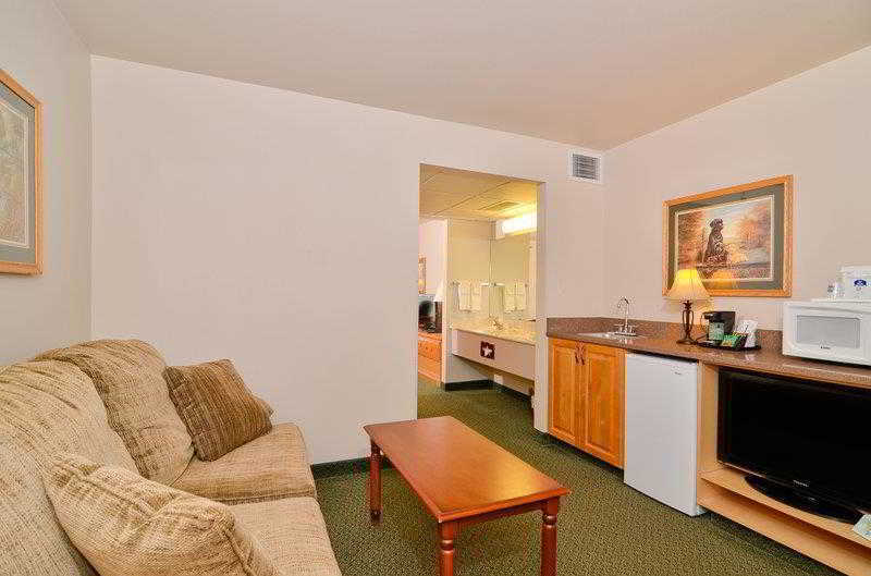 Best Western Yellowstone Crossing Laurel Bilik gambar